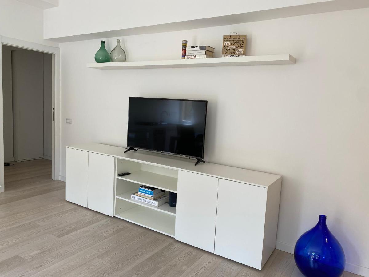 Bright & Spacious Apartment Near Navigli - Ponti ميلان المظهر الخارجي الصورة