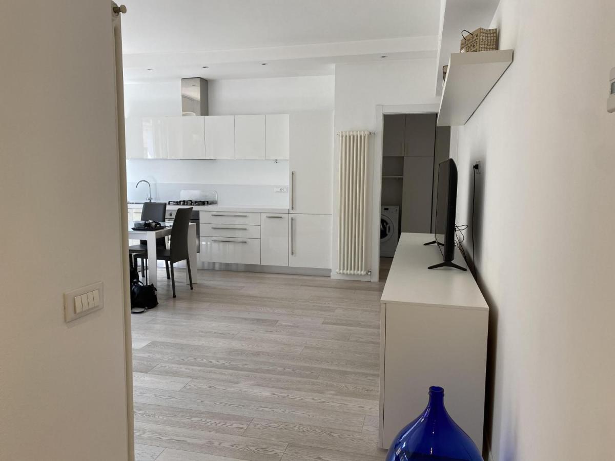 Bright & Spacious Apartment Near Navigli - Ponti ميلان المظهر الخارجي الصورة
